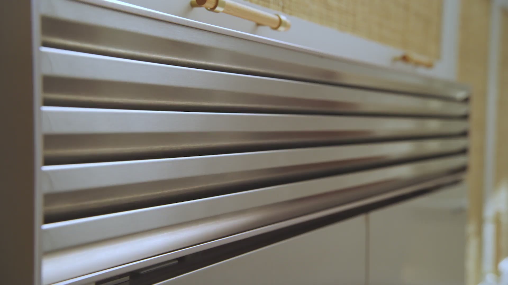 Cargar video: refrigerador-subzero-closeup